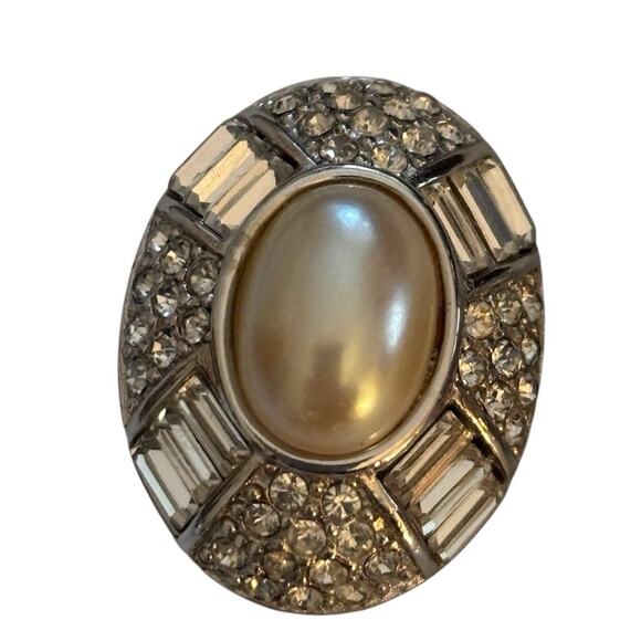 St. John Rhinestone Faux Pearl Oval Clip On Earrings Statement Signed Vintage - Picture 4 of 9